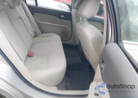 2010 Mercury Milan из США, поврежденный, VIN 3MEHM0HA9AR633925